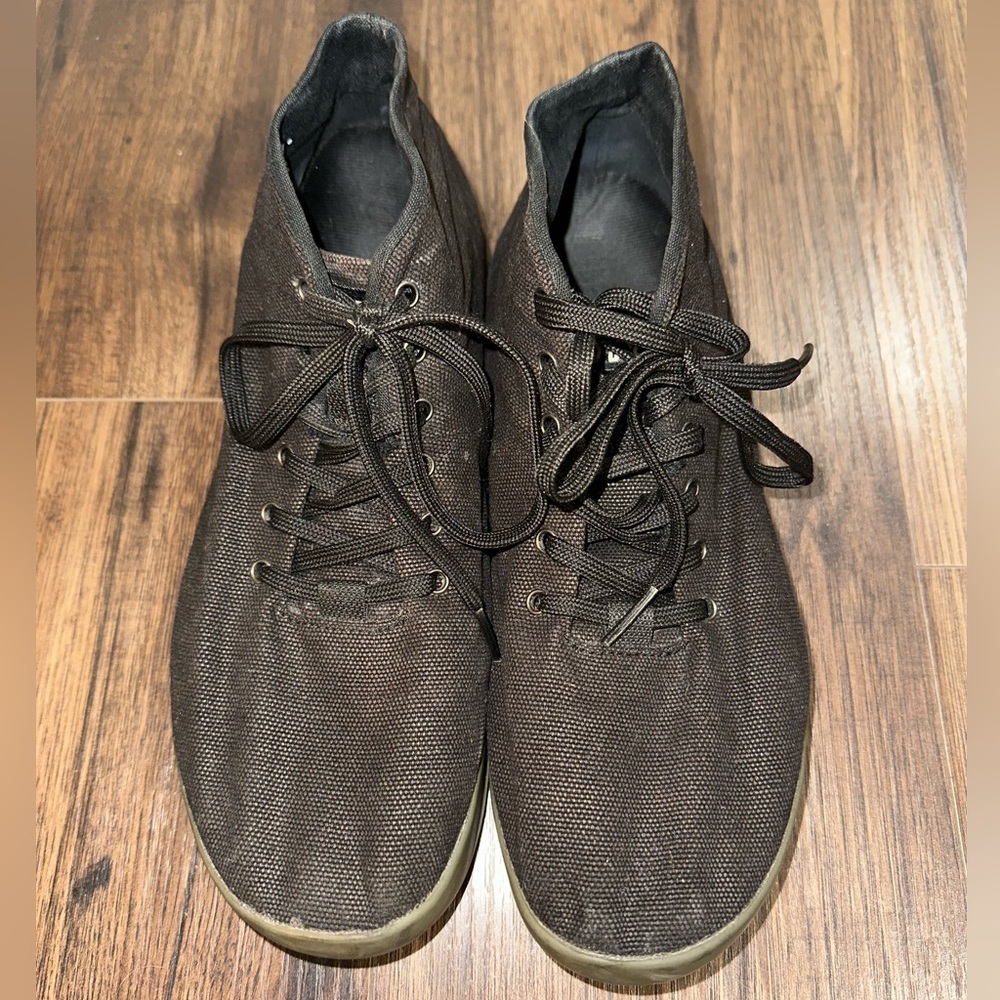 NOBULL Canvas Mid Trainer Sneakers